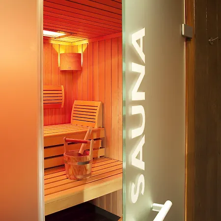 Hotel Le Colombier 4*