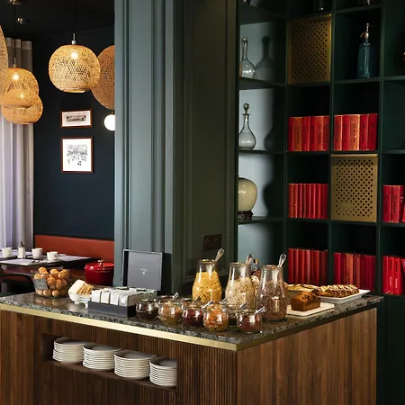 Otel Le Colombier 4*