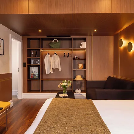 Le Colombier Otel 4*