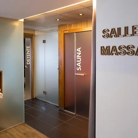 فندق Le Colombier 4*