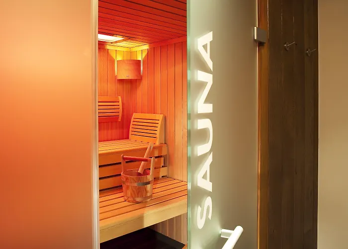 Hotel Le Colombier 4*